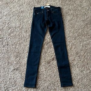 Hollister skinny jeans NWT